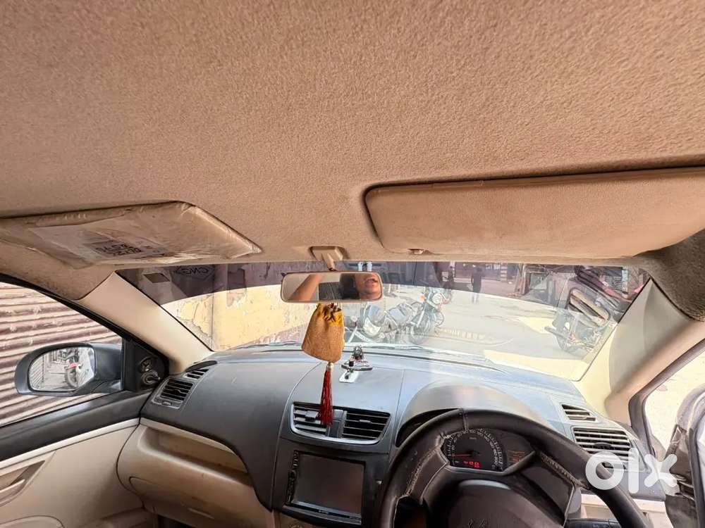 Maruti Suzuki Dzire Tour 2018