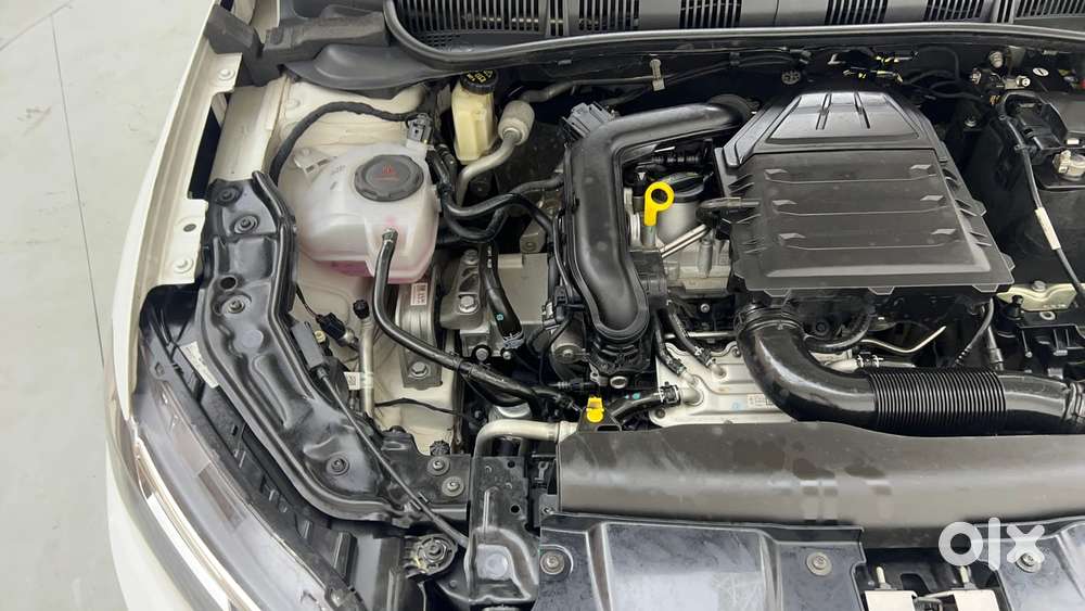 Volkswagen Virtus Highline Plus 1.0 Tsi At, 2024, Petrol