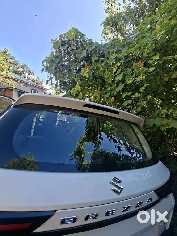 Maruti Suzuki Brezza Lxi 2023
