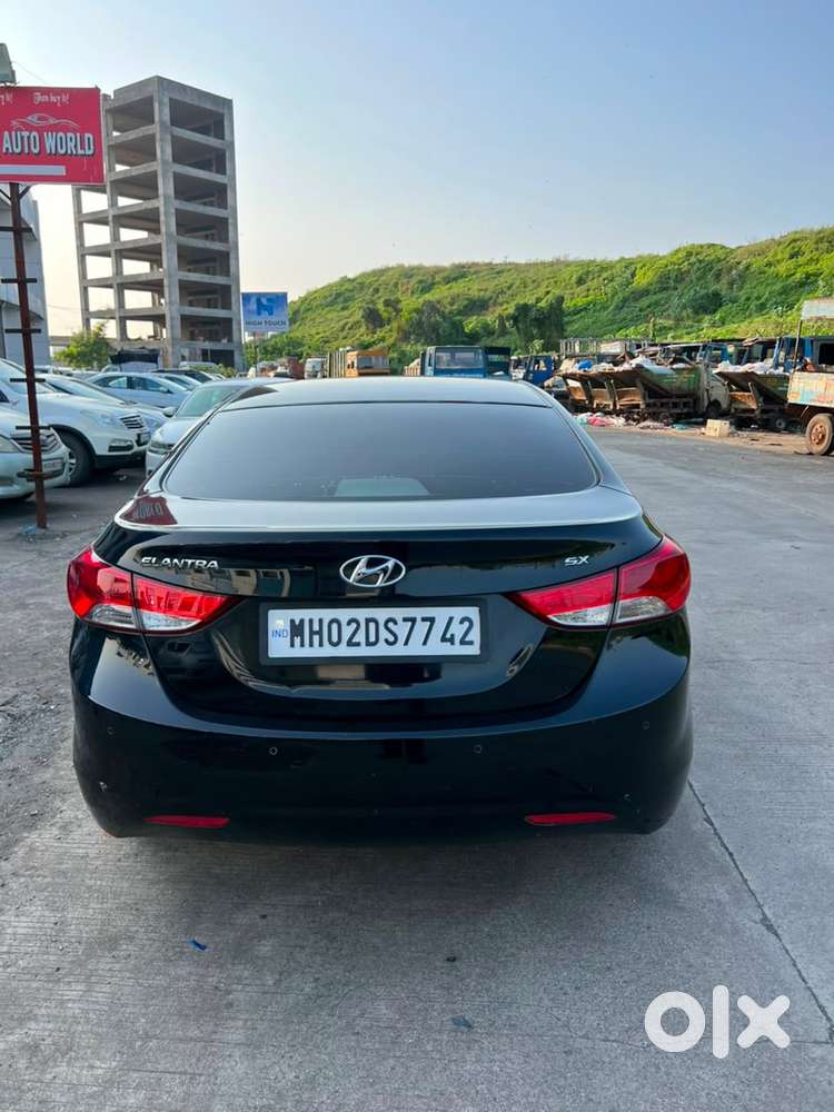 Hyundai Elantra Petrol 2014