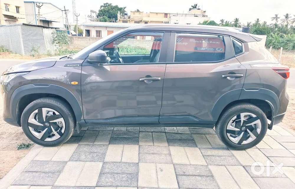 Nissan Magnite 2023 1.0 L Xe Petrol