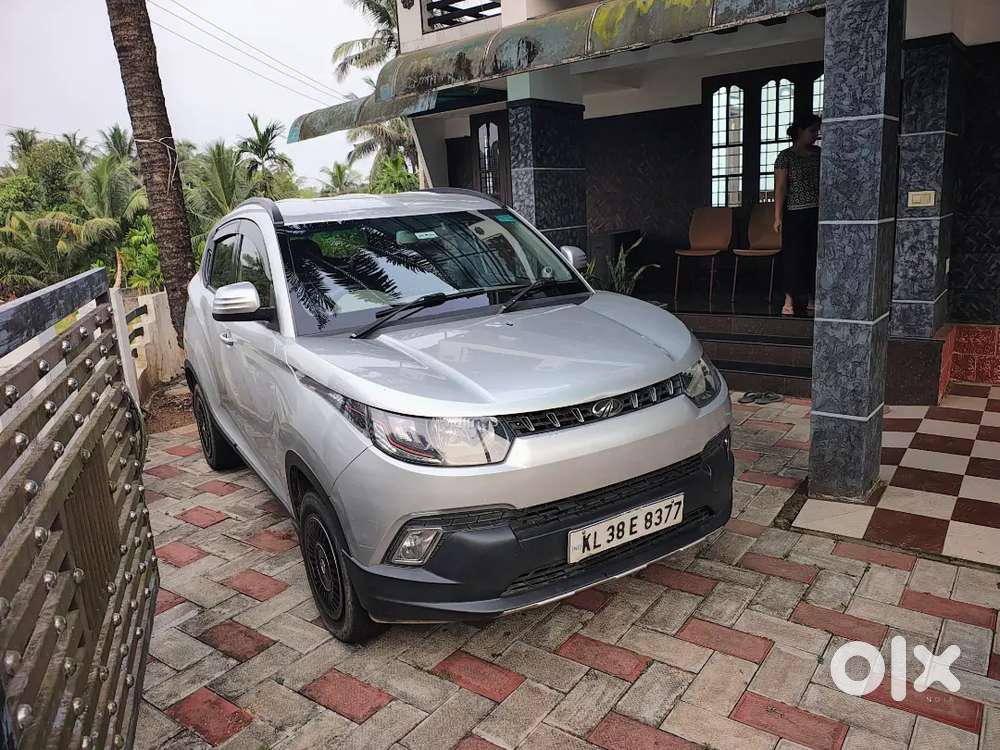 Mahindra Kuv 100 2016 Variant