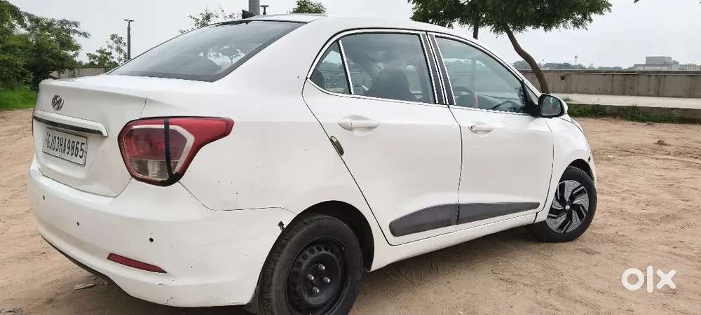 Hyundai Xcent Diesel Manual 2015