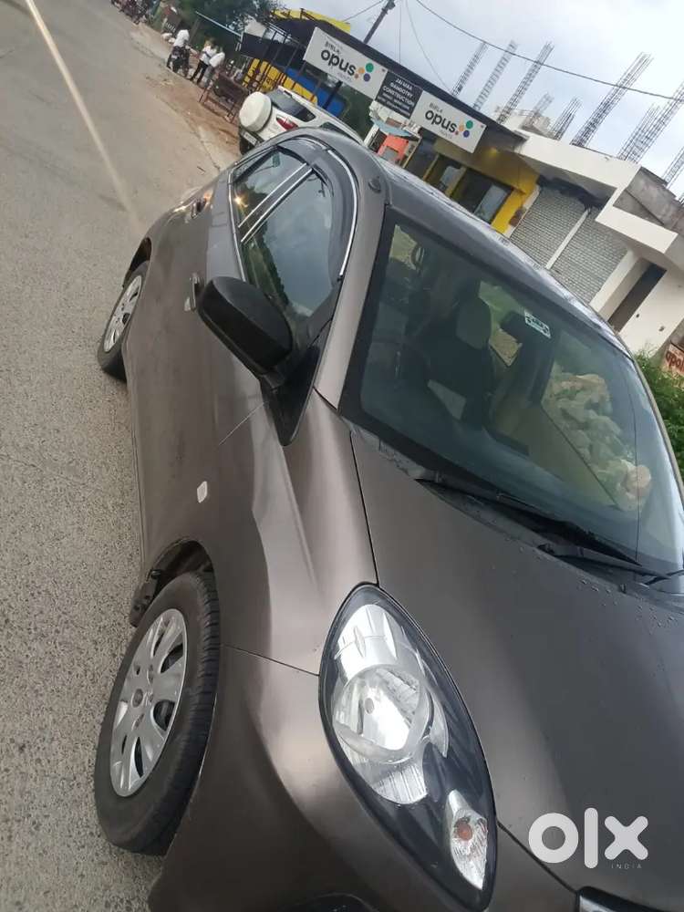 Honda Brio Mt 2014