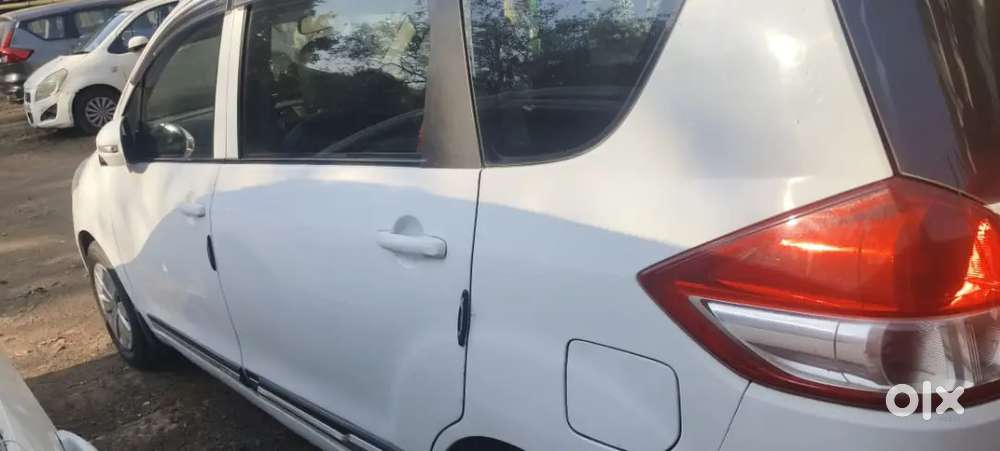 Maruti Suzuki Ertiga 2016 Cng & Hybrids 175000 Km Driven