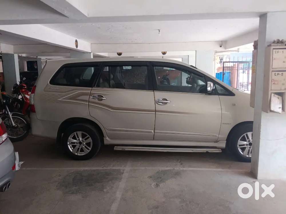 Toyota Innova Diesel Manual 2012 Year