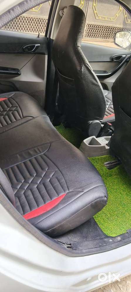 Tata Tiago, 2018, Petrol