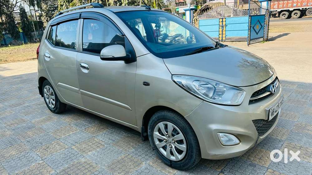 Hyundai I10 Sportz, 2012, Petrol