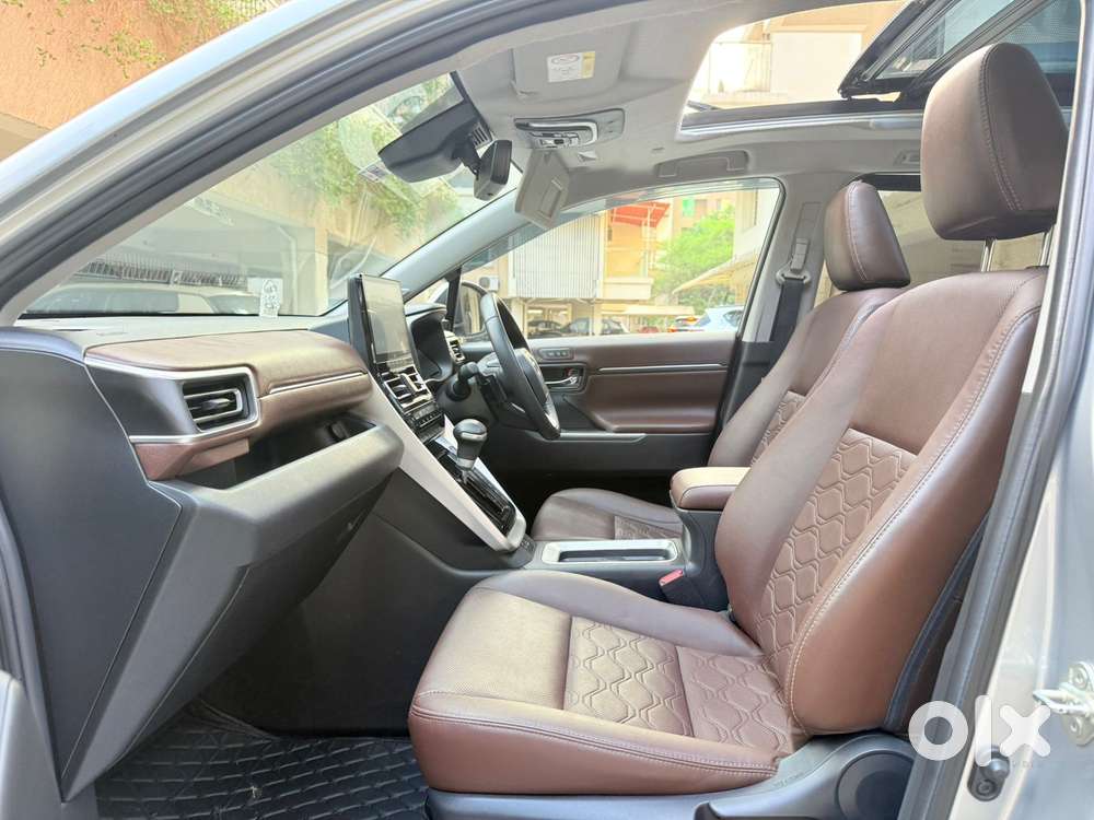 Toyota Innova Hycross 2.0 Zx (o) Hybrid 7 Str, 2024, Petrol