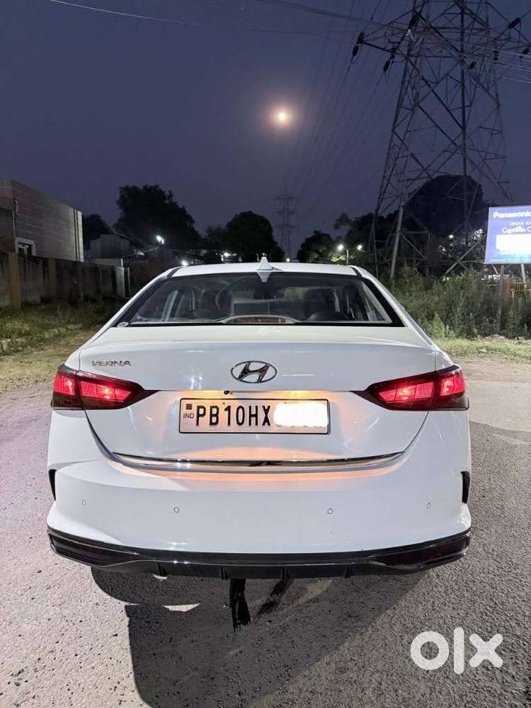 Hyundai Verna 1.5 S Plus Diesel Mt, 2022, Diesel