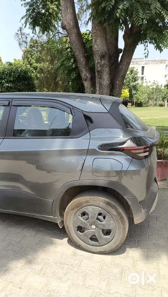 Tata Punch Facelift 2026 Petrol 2200 Km Driven