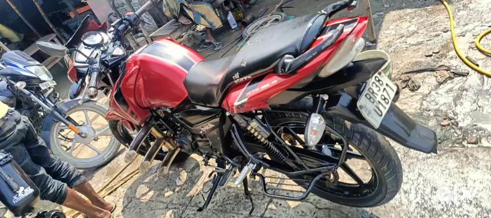 Mahindra E2o 2015 Disale Gari Bechna H