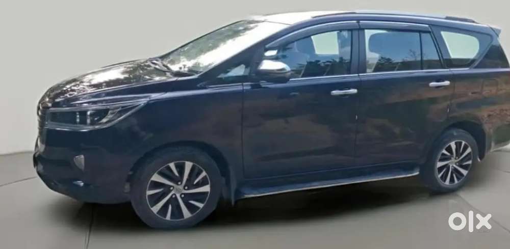 Toyota Innova Crysta 2022