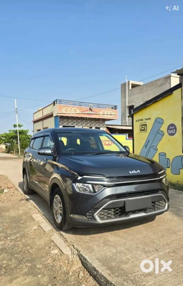 Kia Carens Gravity 2025