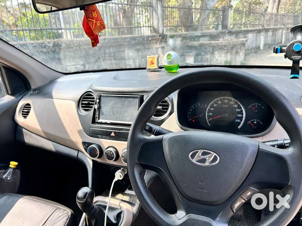 Hyundai Grand I10 Prime 2017 Petrol Well Maintained