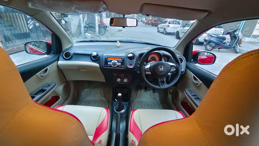Honda Brio 2013-2016 V Mt, 2013, Petrol