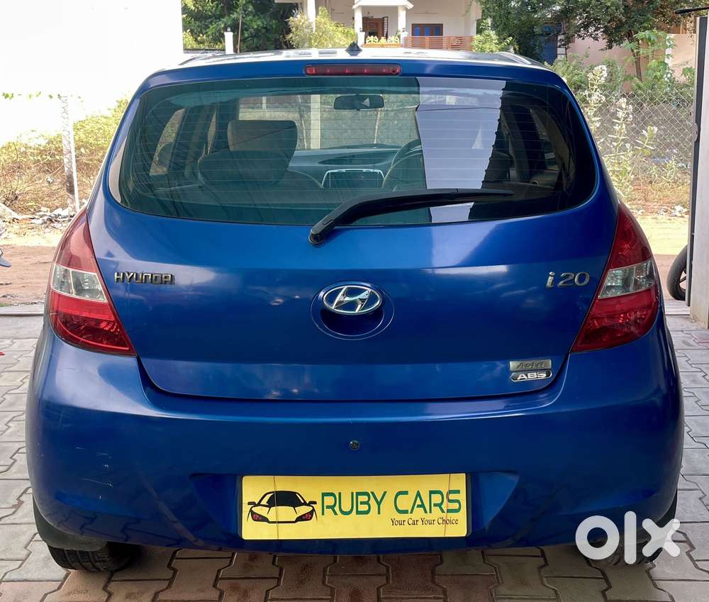 Hyundai I20 2009-2011 Asta, 2012, Petrol