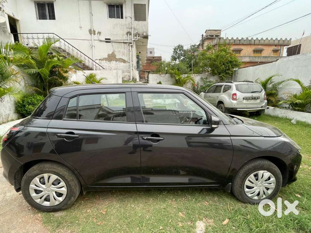 Maruti Suzuki New-gen Swift Petrol 18000 Km Driven