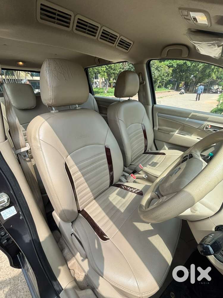 Maruti Suzuki Ertiga Vxi At, 2017, Petrol