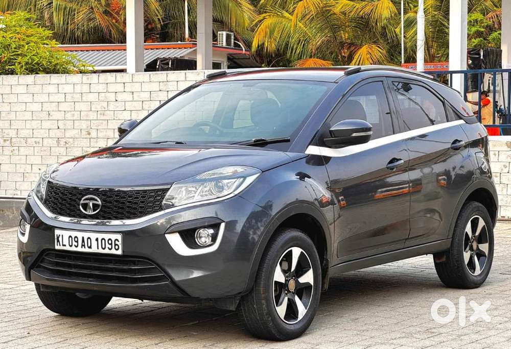Tata Nexon 1.2 Revotron Xza Plus (o) Amt, 2018, Petrol
