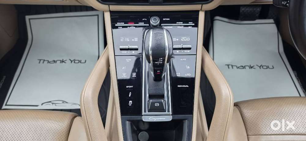 Porsche Cayenne Platinum Edition, 2022, Petrol