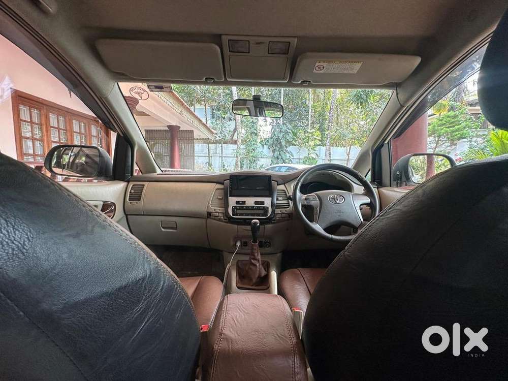 Innova Original Kerala 2014 V