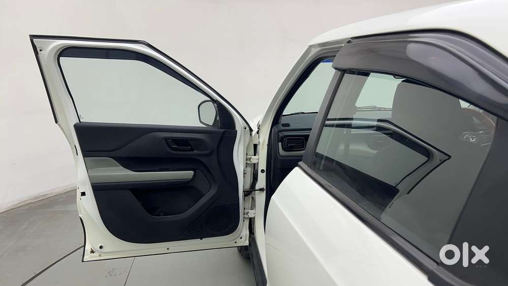 Tata Punch 1.2 Revotron Adventure Rhythm Pack Mt, 2022, Petrol