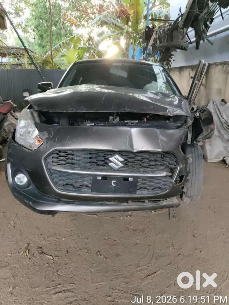 Maruti Suzuki Swift 2021 Petrol 25000 Km Driven