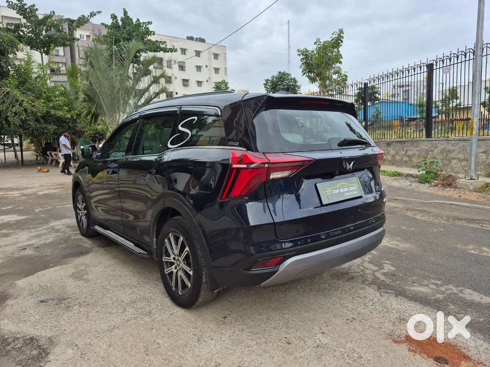Mahindra Xuv700 2.2 Ax 7 Diesel Mt Luxury Pack Str, 2024
