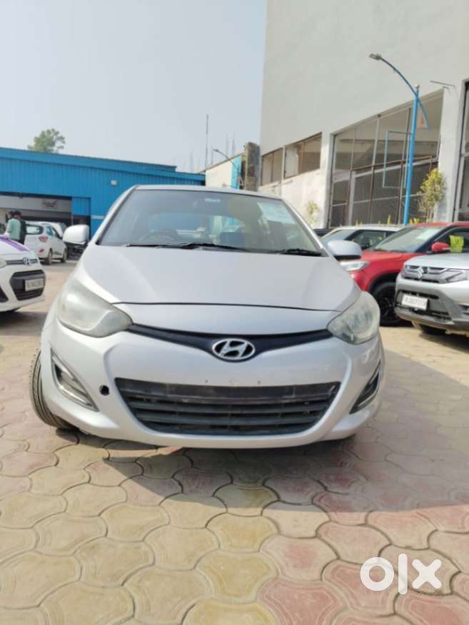 Hyundai I20 Magna 1.2 Mt, 2012, Petrol