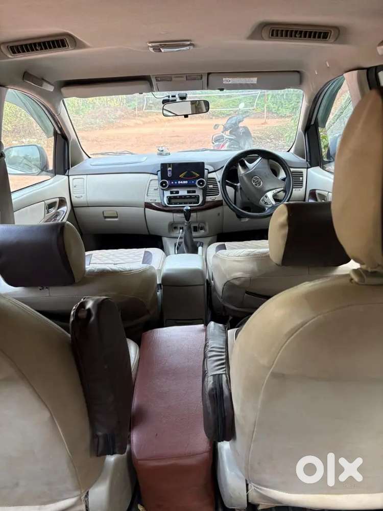 Toyota Innova Diesel 2.5 2012