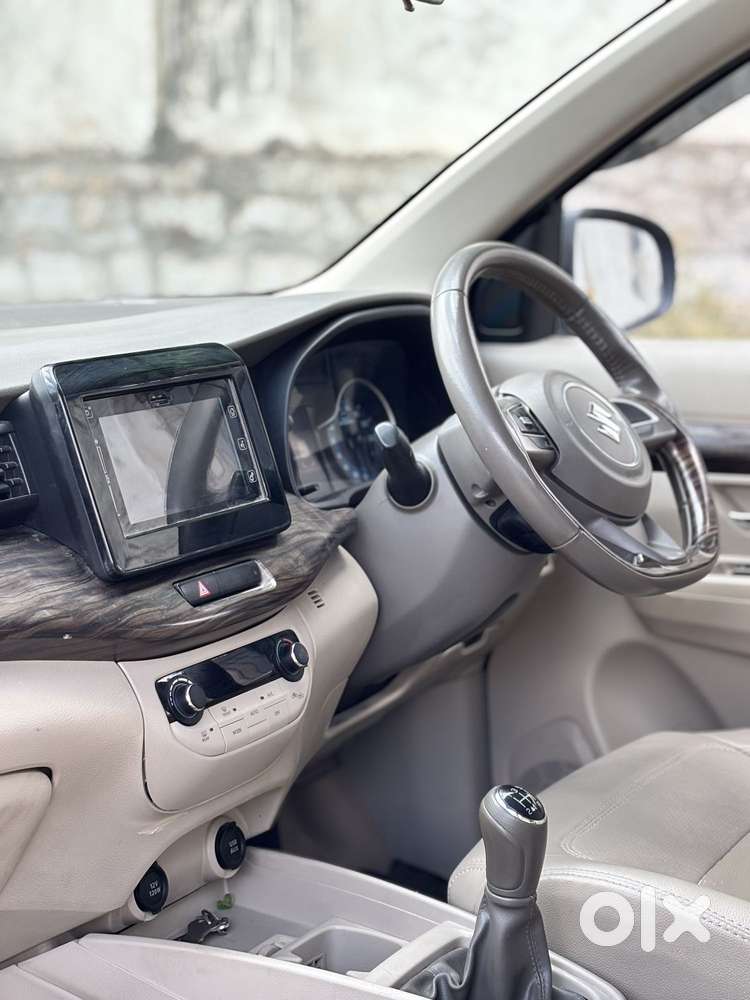 Maruti Suzuki Ertiga 1.5 Zxi Plus Shvs, 2019, Petrol