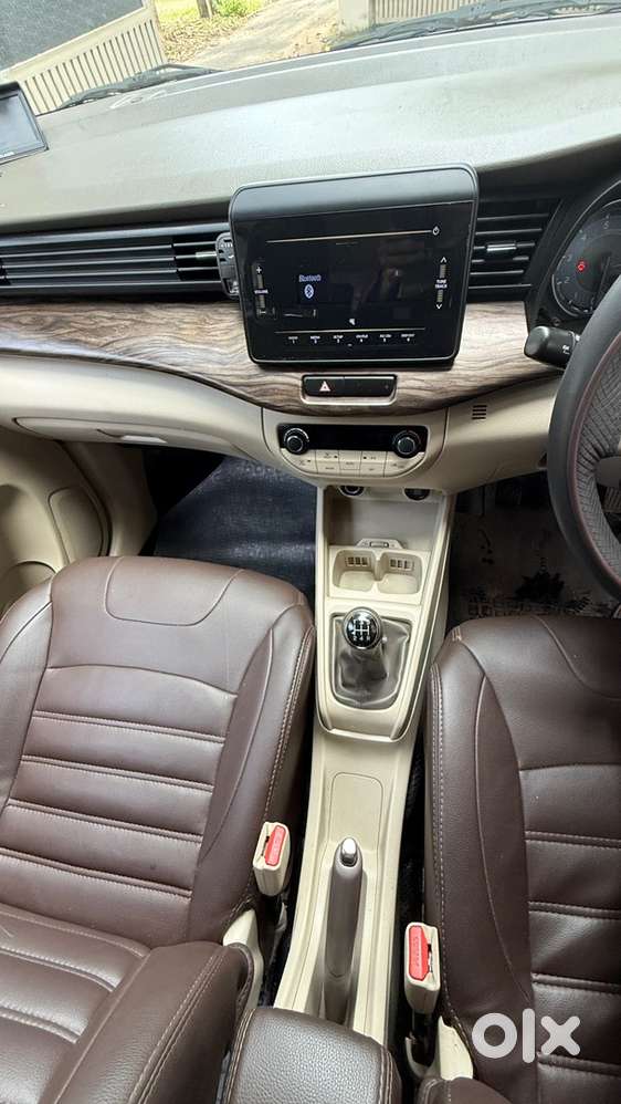 Maruti Suzuki Ertiga Zxi