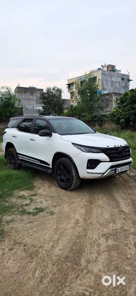 Toyota Fortuner Leader Edition (at), 2025, Diesel
