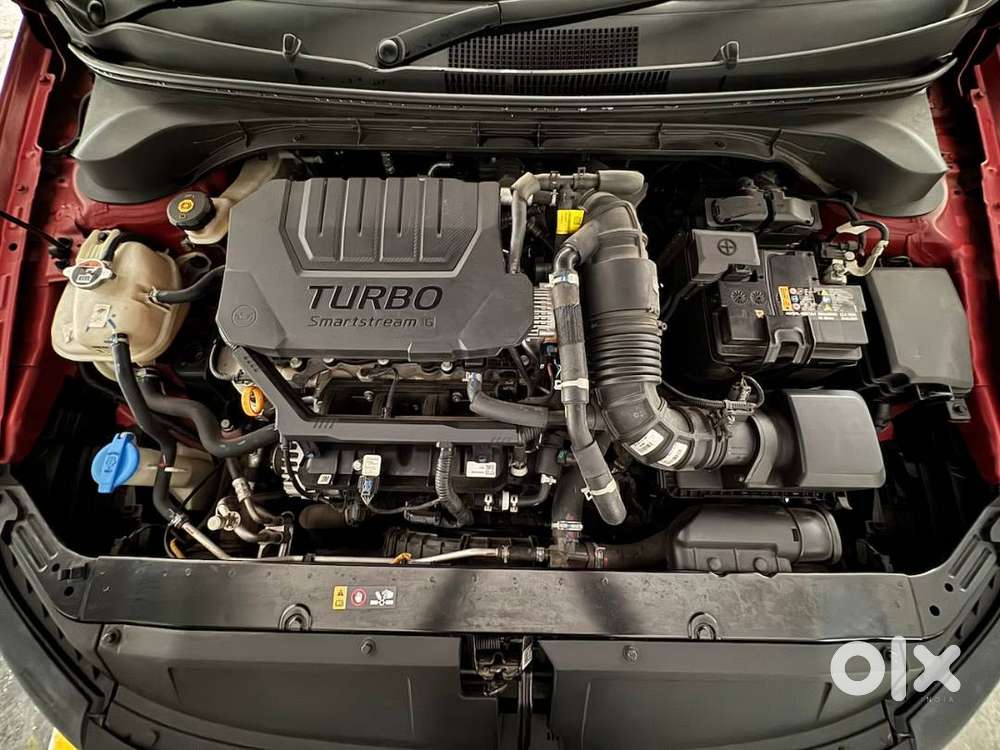 Hyundai Verna 1.5 Turbo Gdi - Dct - Sx(o) Dual Tone  (red/black Top)