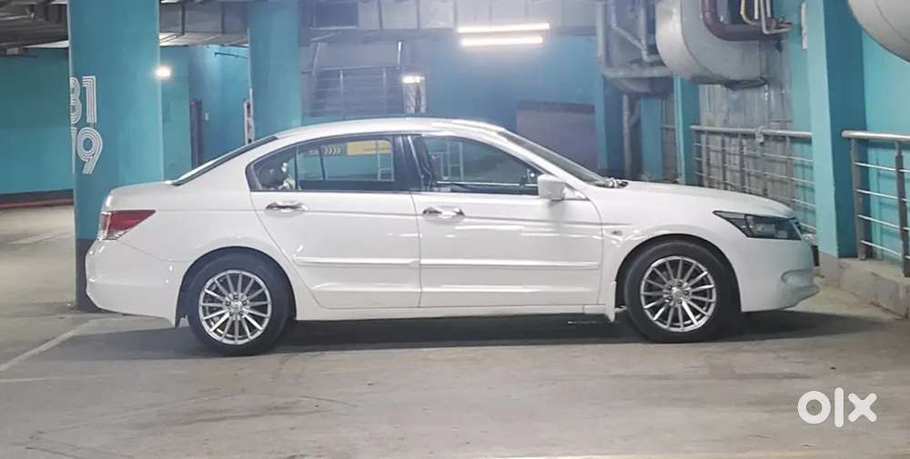Honda Accord 2.4 Automatic. Restored, Pristine, Enthusiast-owned