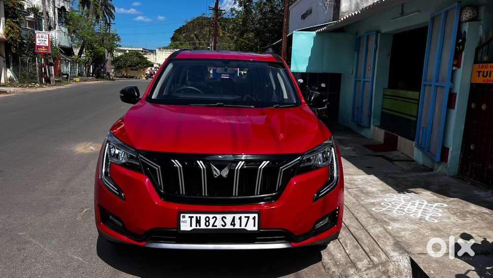 Mahindra Xuv700 2024 Diesel 32000 Km Driven