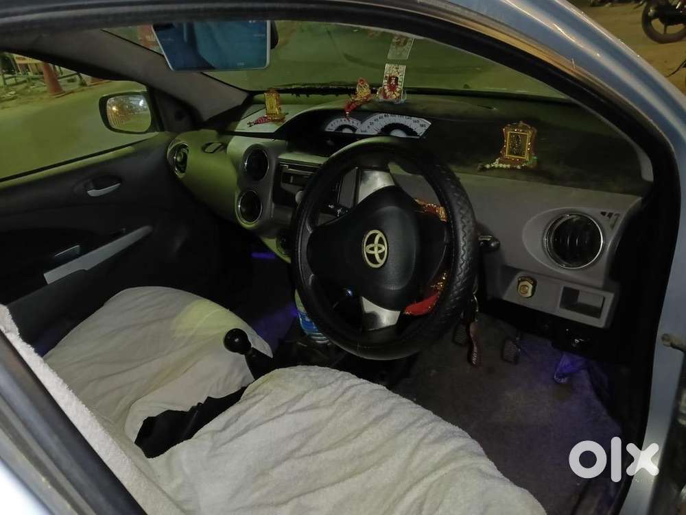 Toyota Etios 2011 Petrol 62000 Km Driven