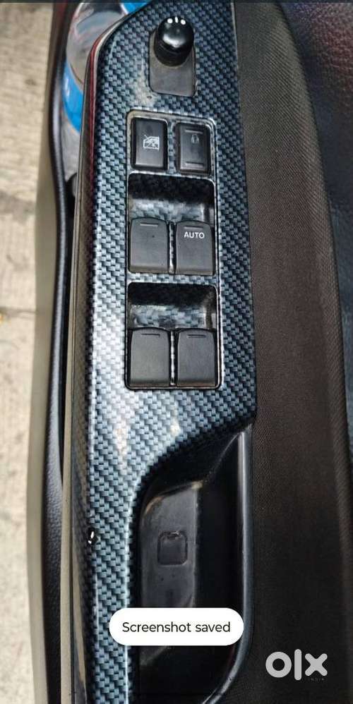 Maruti Suzuki Swift Vxi Optional, 2012, Petrol