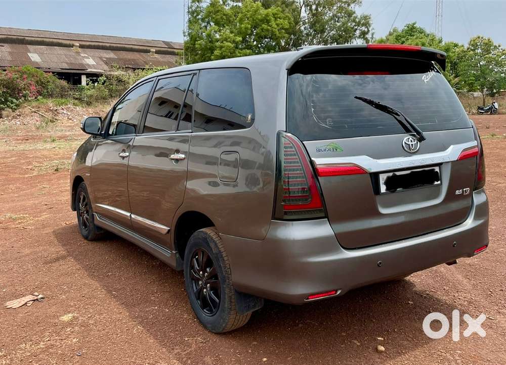 Toyota Innova Diesel 2011
