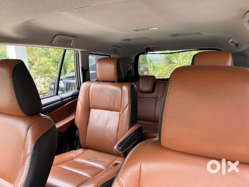 Toyota Innova Crysta 2021 Diesel Well Maintained