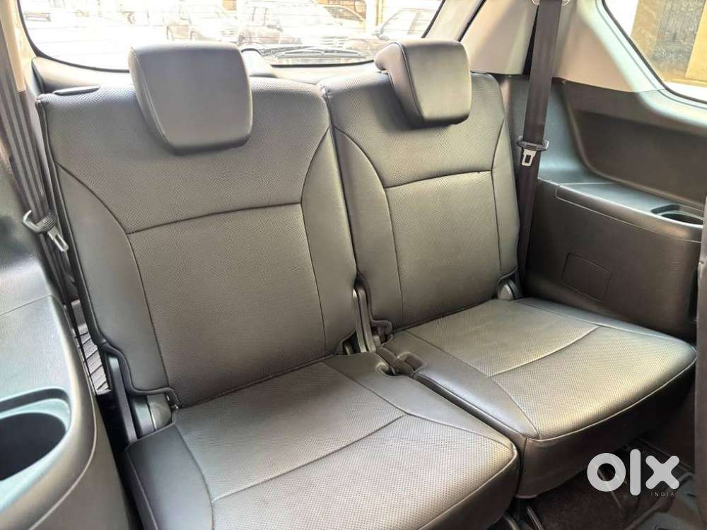 Maruti Suzuki Xl6 1.5 Alpha Mt, 2024, Petrol