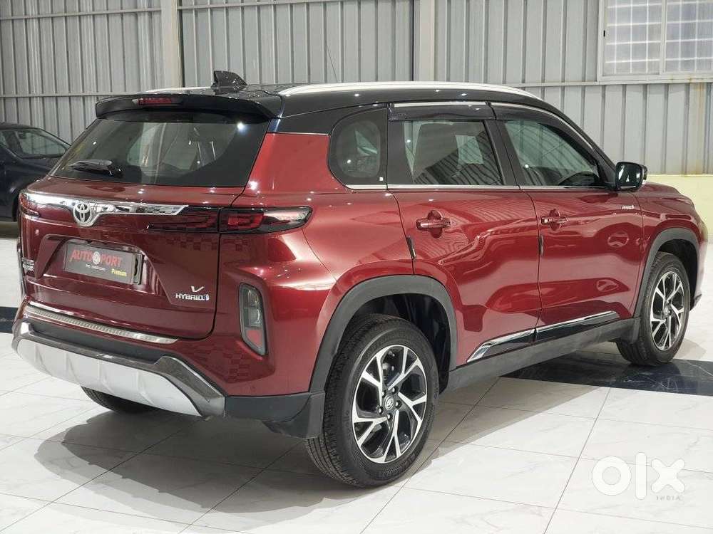 Toyota Urban Cruiser Hyryder V Hybrid Aero Edition, 2024, Petrol