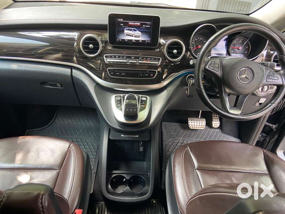 Mercedes-benz V-class 2.1 220 Expression Diesel At, 2020, Diesel