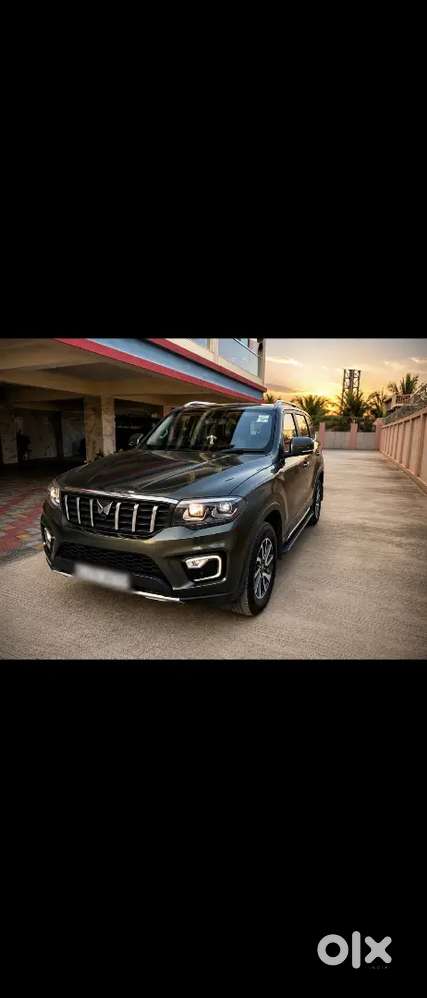 Mahindra Scorpio N 4xplor Top Modal
