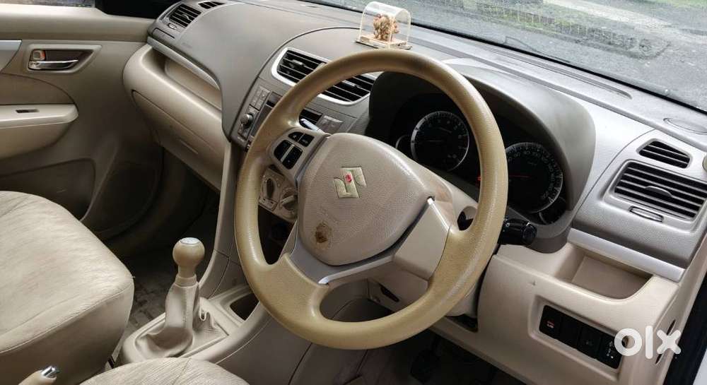 Maruti Suzuki Ertiga Zxi, 2012, Petrol
