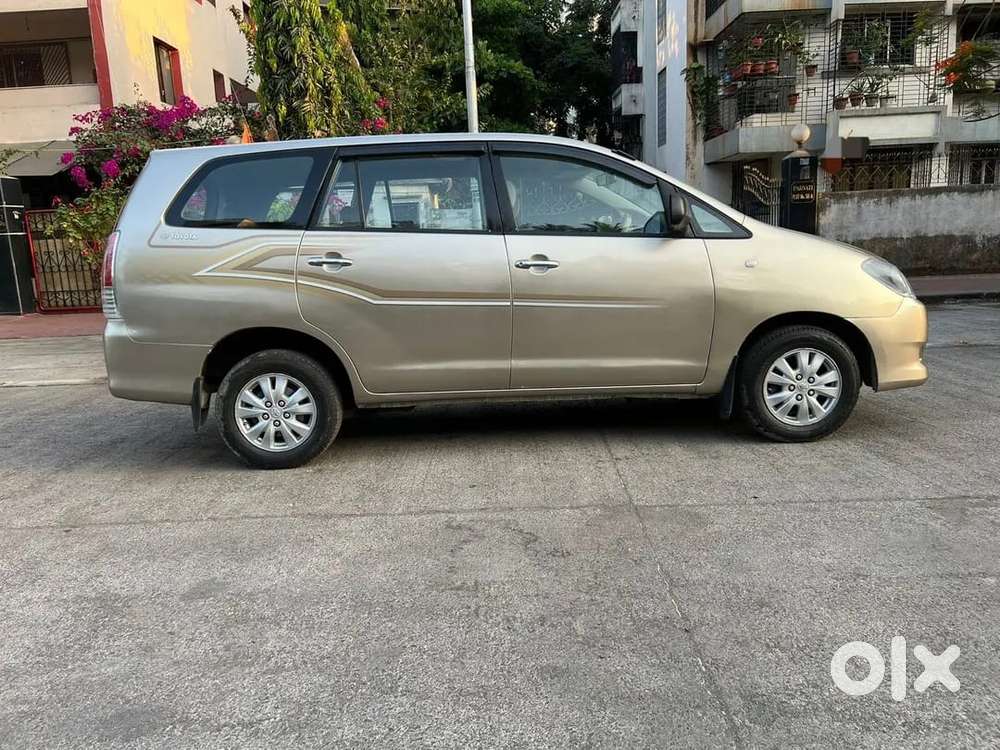 Toyota Innova 2.5 V 7 Str, 2010, Diesel