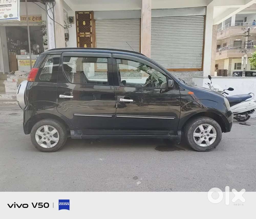 Mahindra Punto 2013 Model Second Owner Gadi Vel Maintain Showroom