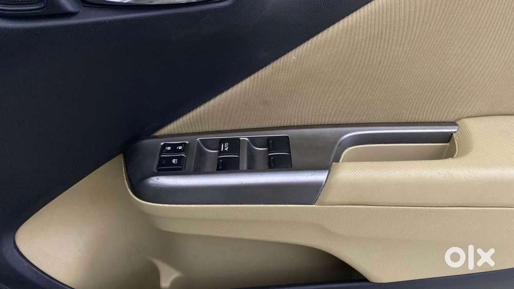 Honda City 2015-2017 I Vtec V, 2015, Petrol