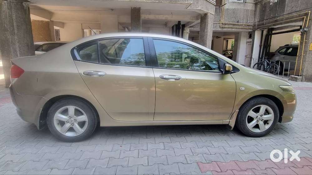 Hondacity1.5vmt 2011 Petrol.excellent Running Condition(only 62100 Km)
